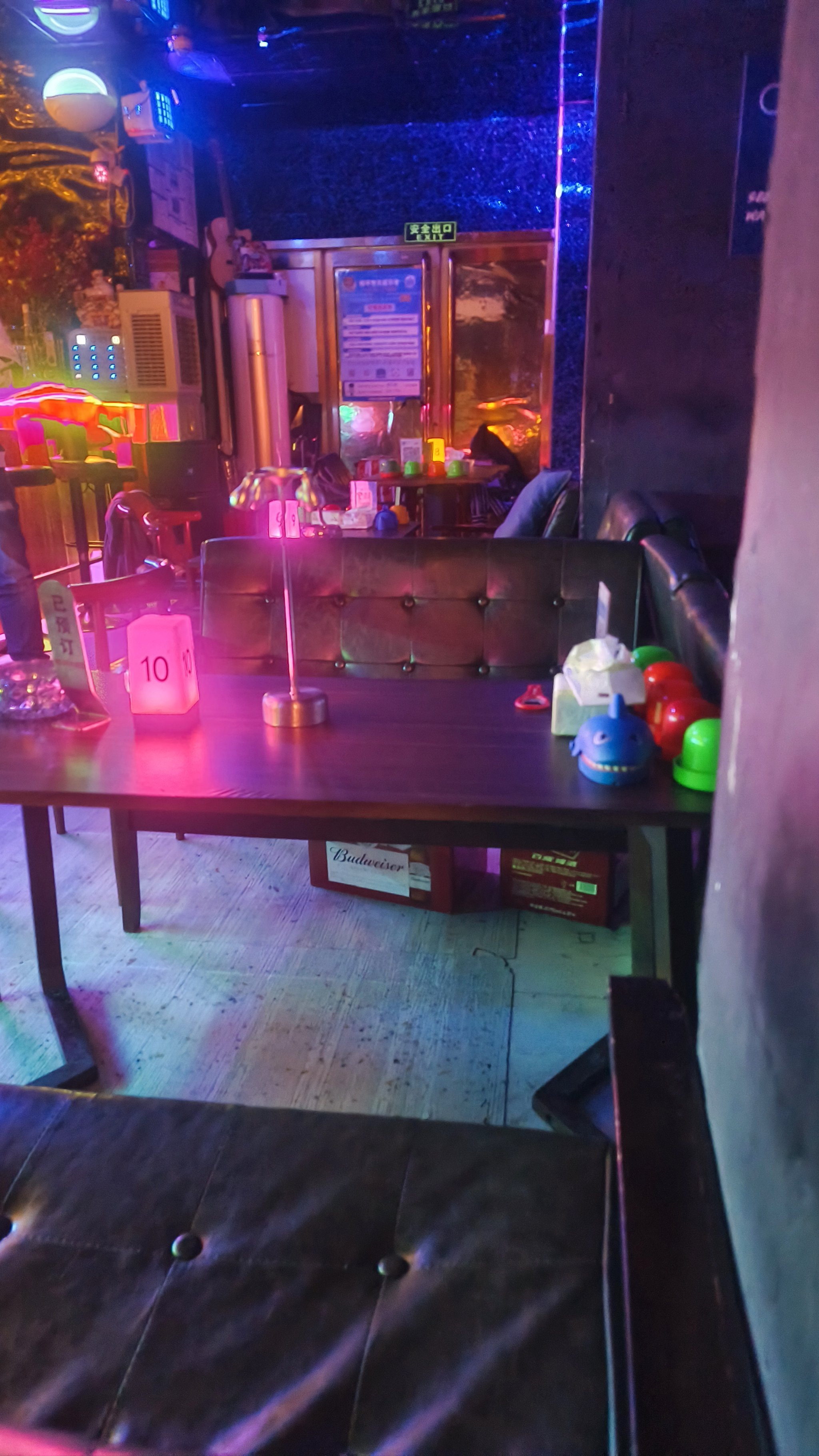 舟山商务ktv中低端区别解析-定海区ktv预订